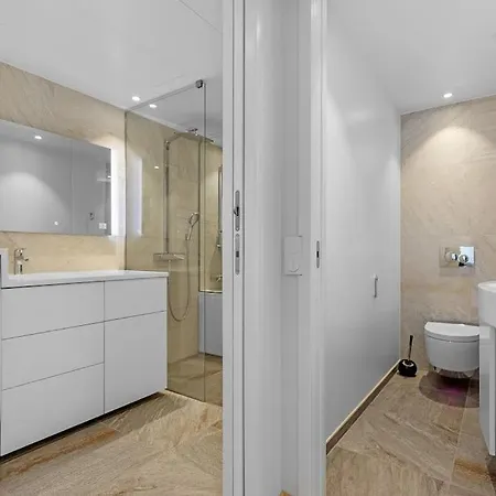 アパート Newly Furnished In Tallinn With Free Parking In The Underground Garage Kesklinn